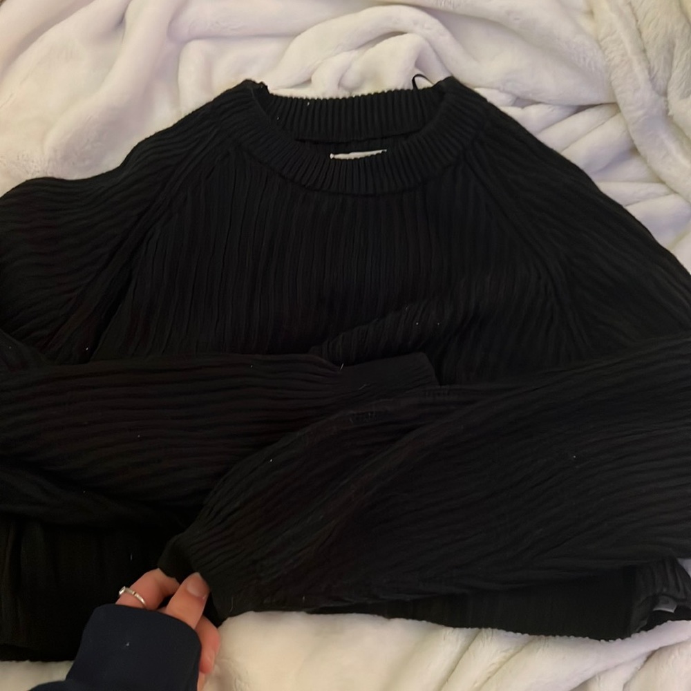 cropped aeropostal sweater